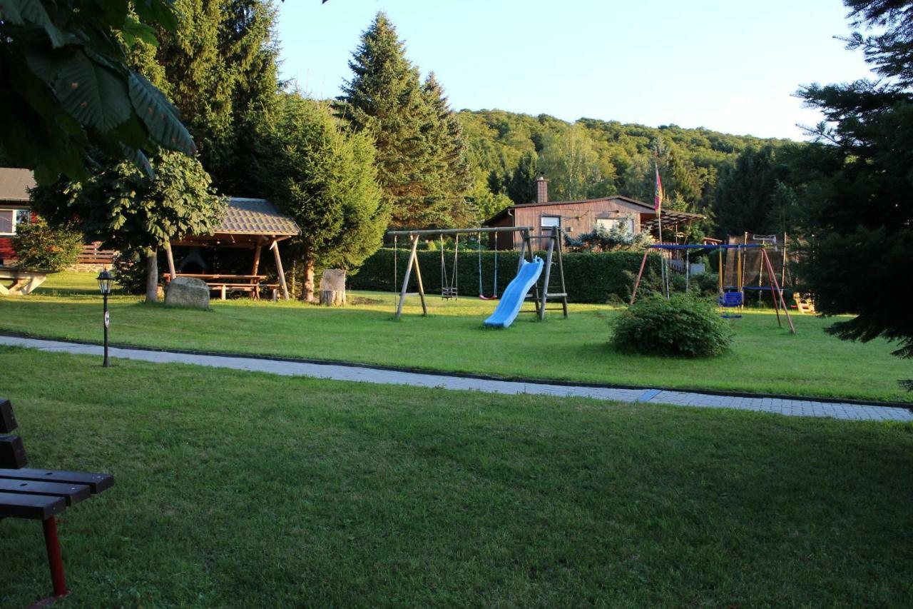 Ferienhaeuser "Zur Hohen Sonne" Thale Buitenkant foto